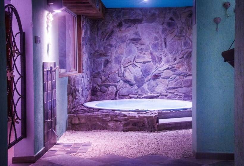 בית מלון כפרי Ellex Eco