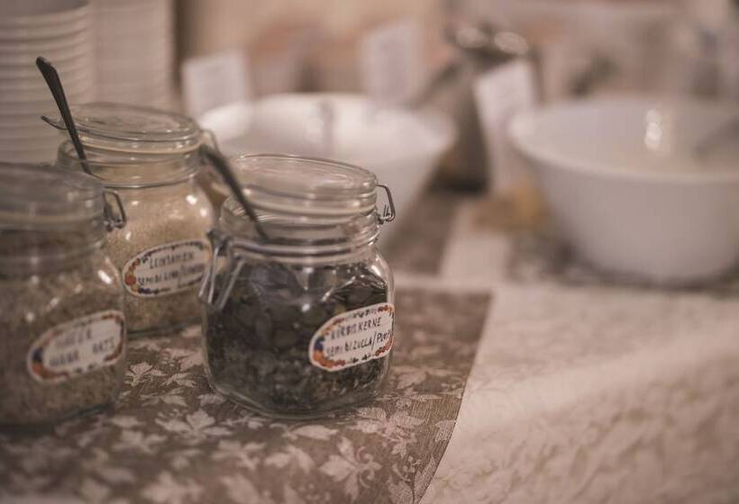 בית מלון כפרי Emma Historic