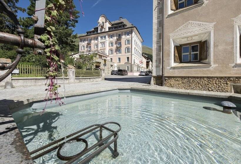 Отель Engiadina