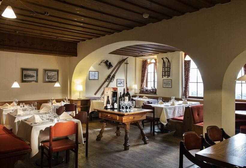 Отель Engiadina