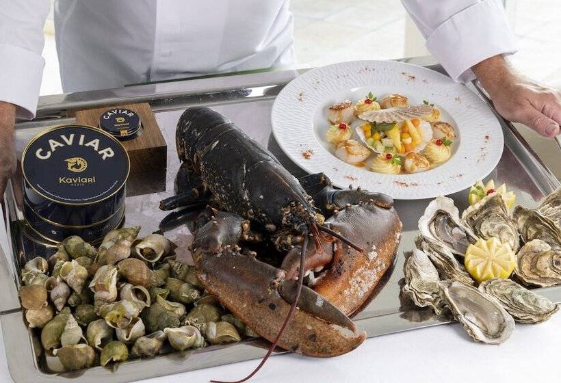 בית מלון כפרי Ermitage  Montsaintmichel