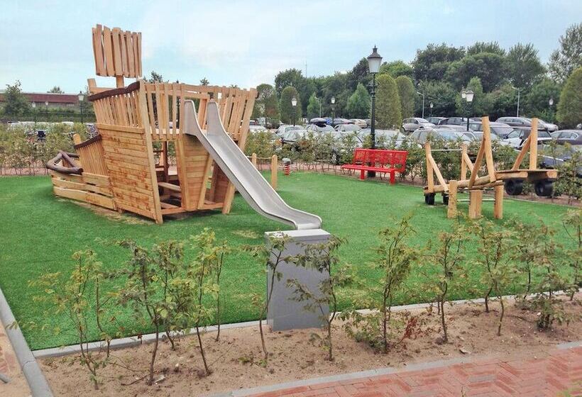 Fletcher Hotel   Restaurant Nautisch Kwartier