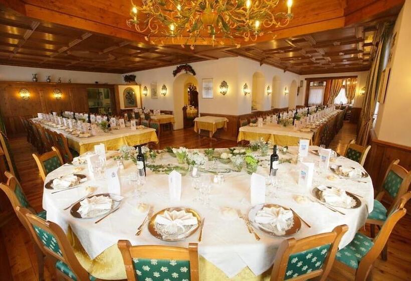 Отель Franceschi Park