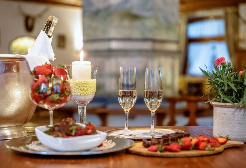 Отель Franceschi Park