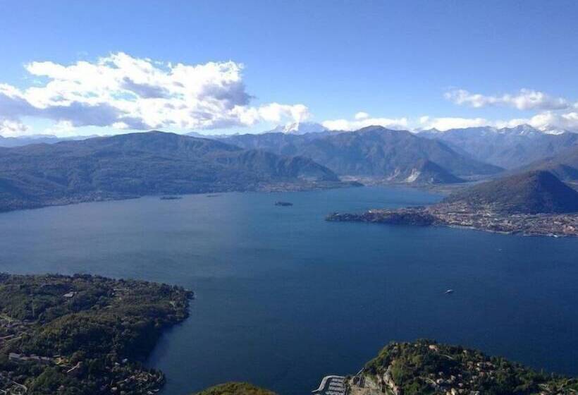 ホテル Funivie Del Lago Maggiore