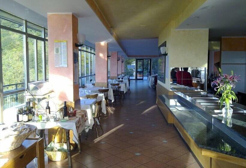 ホテル Funivie Del Lago Maggiore