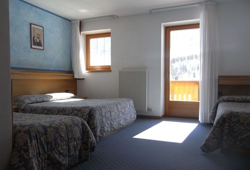 בית מלון כפרי Gardenia