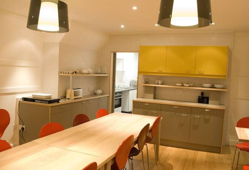 Grasshoppers Hotel Glasgow