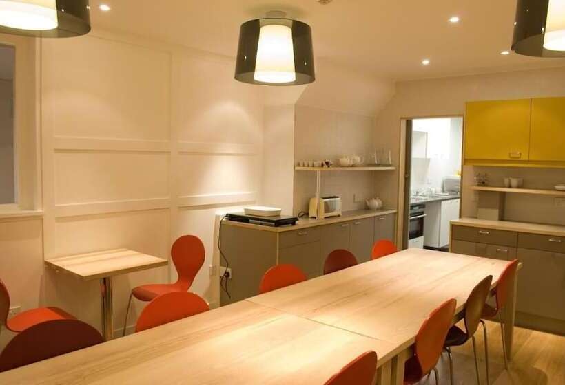 Grasshoppers Hotel Glasgow