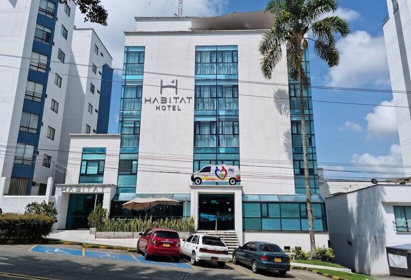 호텔 Habitat Suites