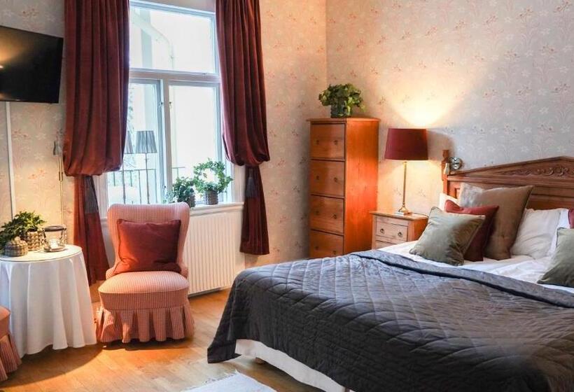 호텔 Hennickehammars Herrgård