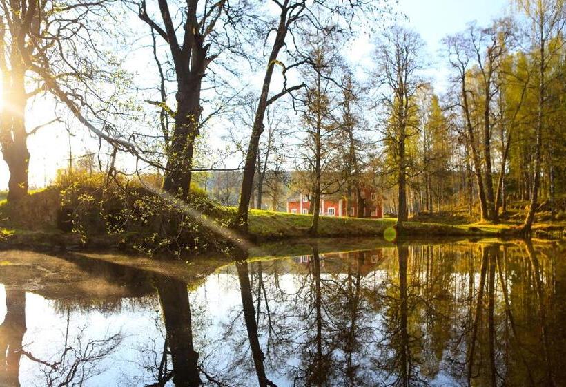 호텔 Hennickehammars Herrgård