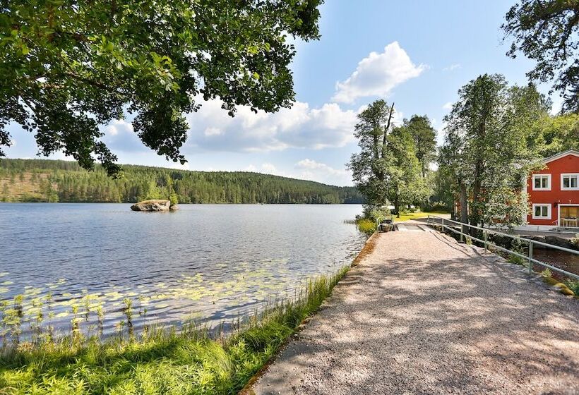 호텔 Hennickehammars Herrgård