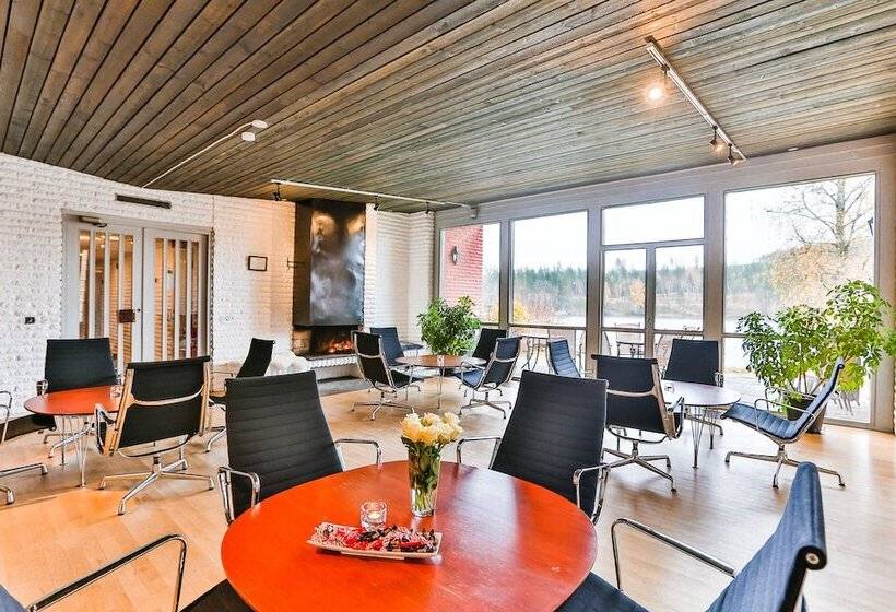 호텔 Hennickehammars Herrgård