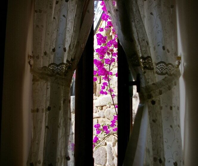 Hera Boutique Hotel   Boutique Class