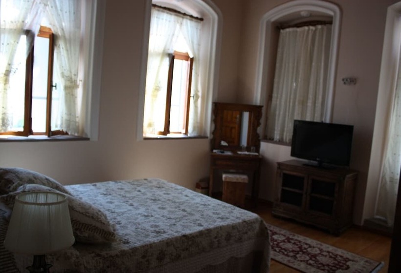 Hera Boutique Hotel   Boutique Class