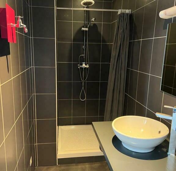 فندق Hôtel Akena Hf