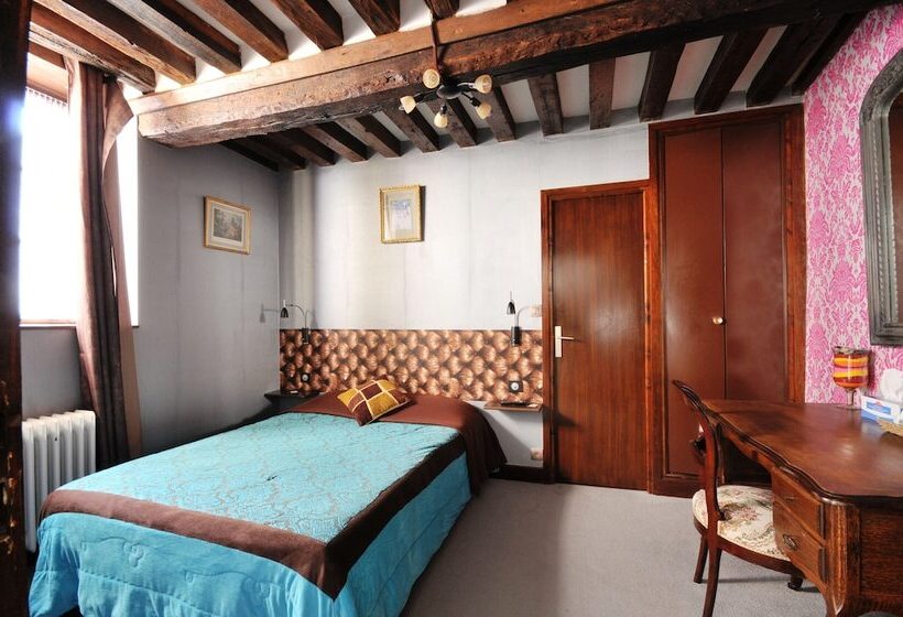 בית מלון כפרי Hôtel De La Licorne