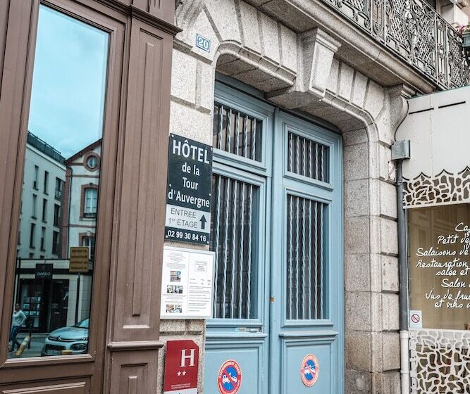 호텔 Hôtel De La T.a