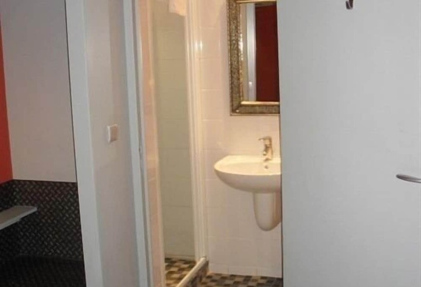 هتل Hôtel Latino Reims Centre