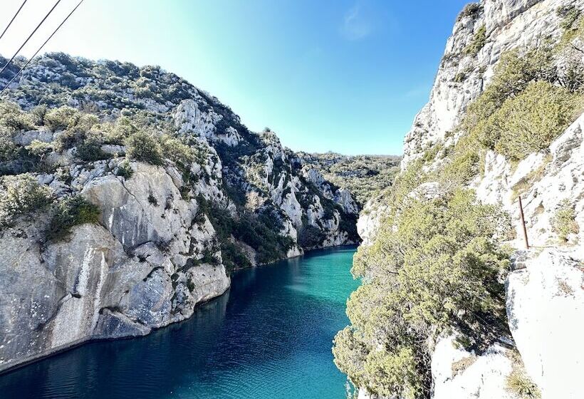 ホテル Hôtel Le Colombier
