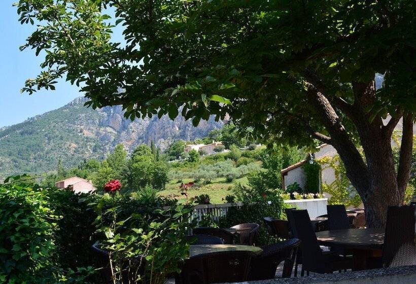 ホテル Hôtel Le Colombier