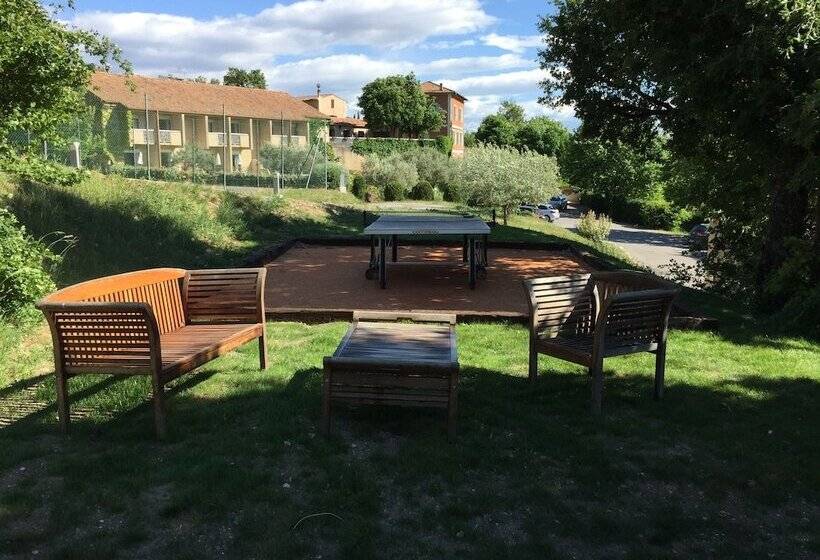 ホテル Hôtel Le Colombier