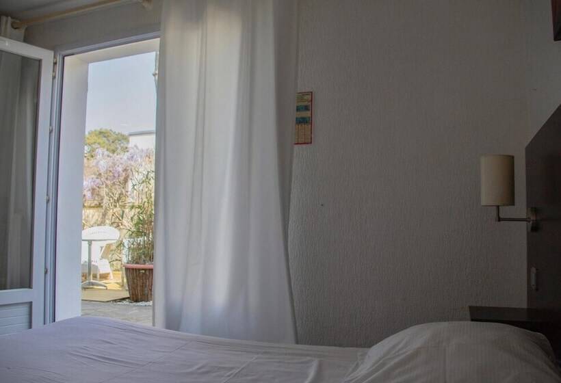 酒店 Hôtel Les Tennis Men