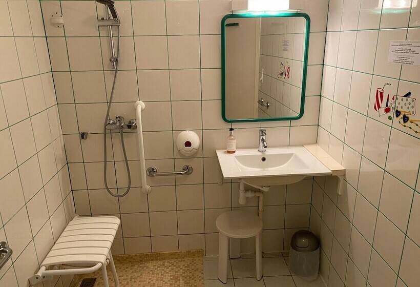 בית מלון כפרי Hôtel Les Tennis Men