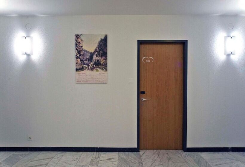 בית מלון כפרי Hôtel Oasis