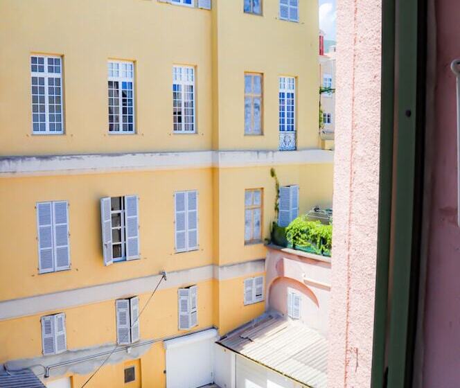 هتل Hôtel Posta Vecchia