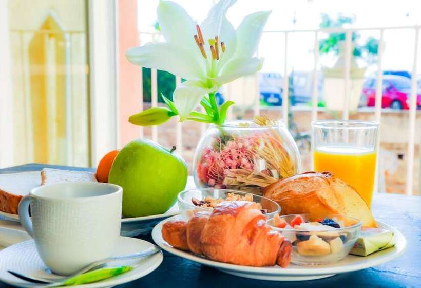 فندق Hôtel Posta Vecchia