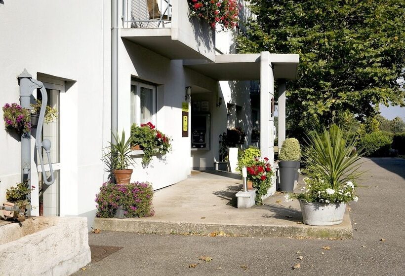 호텔 Hôtel Restaurant Au Lion D Or