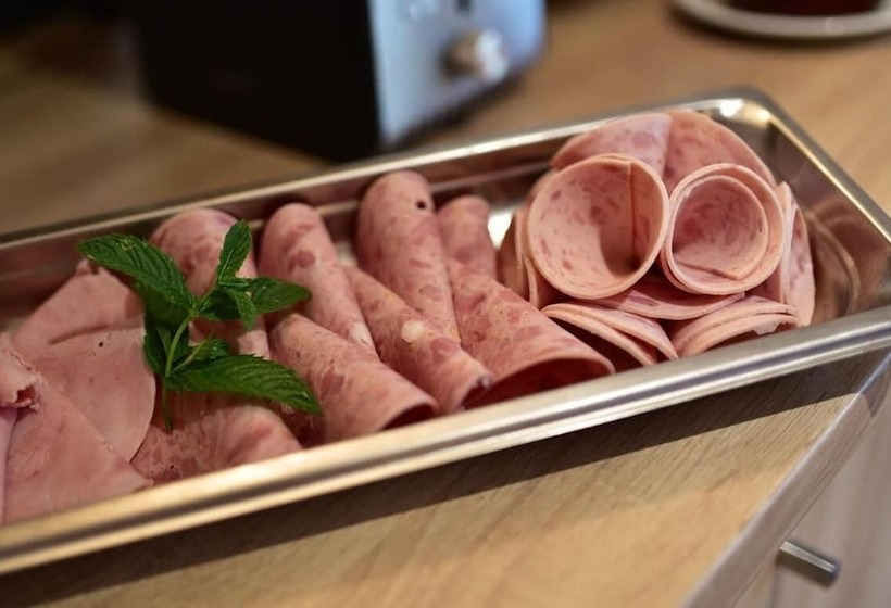 ホテル Hôtel Restaurant Au Lion D Or