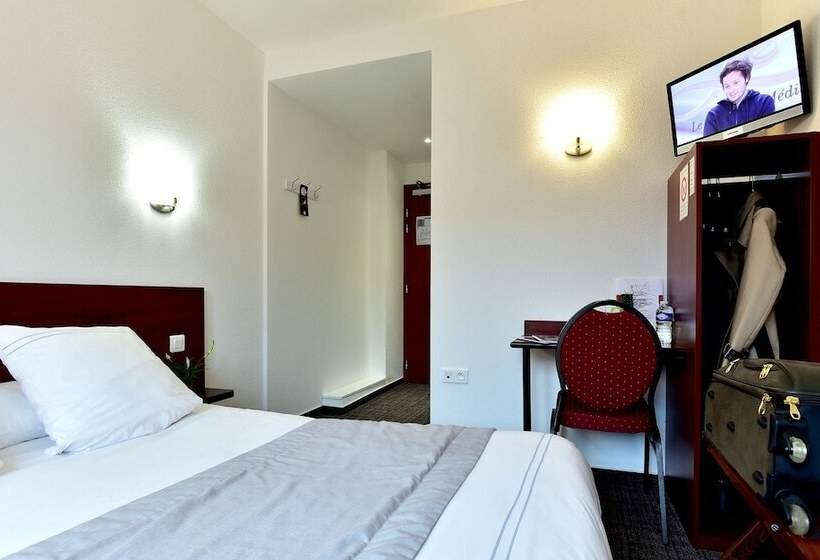 호텔 Hôtel Restaurant Au Lion D Or