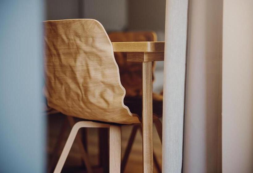 Отель åhus Seaside