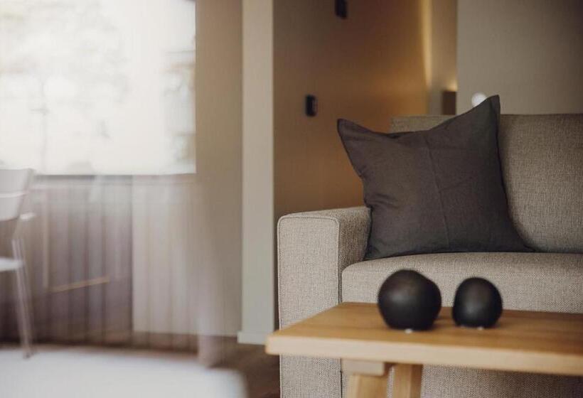 Отель åhus Seaside