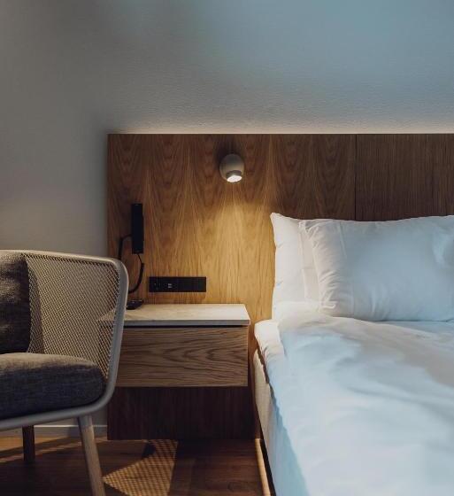 Отель åhus Seaside