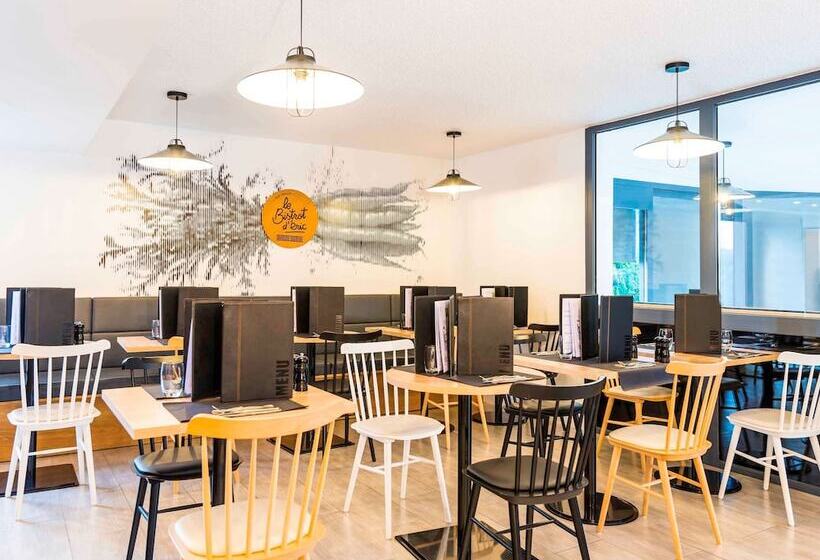 Отель Ibis Styles Rouen Valdereuil