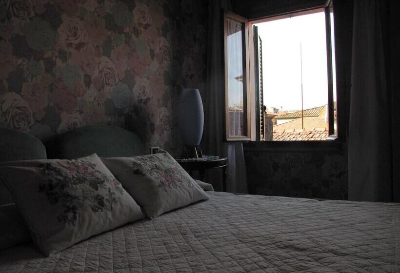 ホテル Il Falchetto