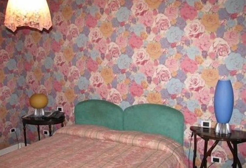 ホテル Il Falchetto