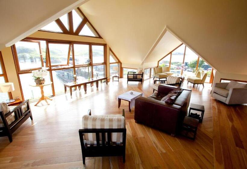 בית מלון כפרי Inishbofin House