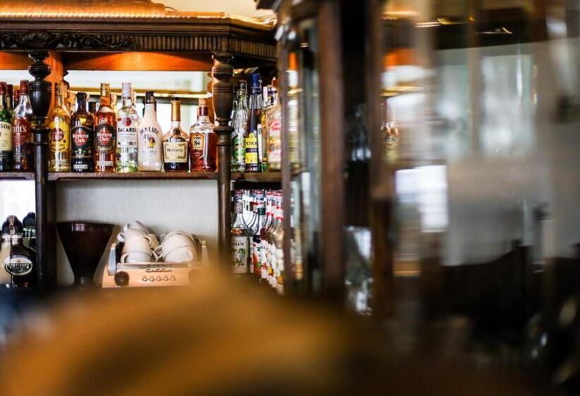 هتل Jantar Wellness & Spa