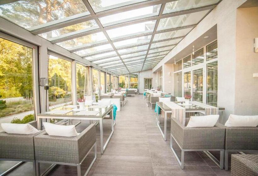 هتل Jantar Wellness & Spa