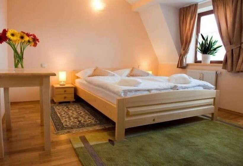 酒店 Karpatsky Dvor Lozorno