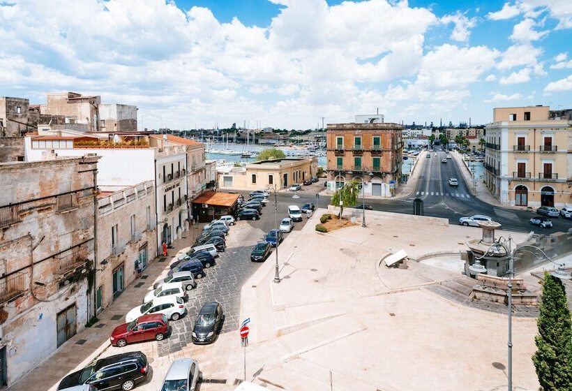 בית מלון כפרי L Arcangelo   Boutique