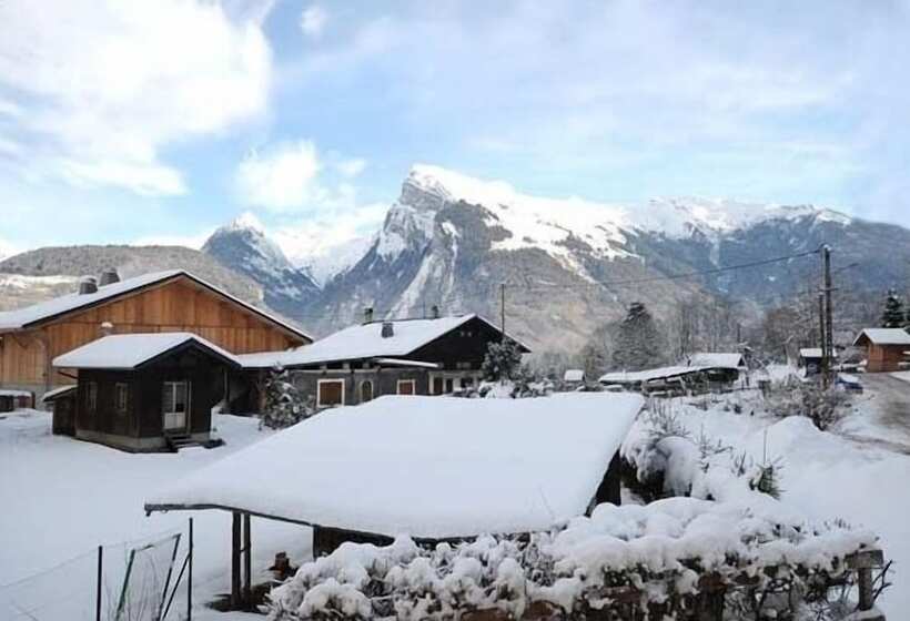 ホテル La Boule De Neige