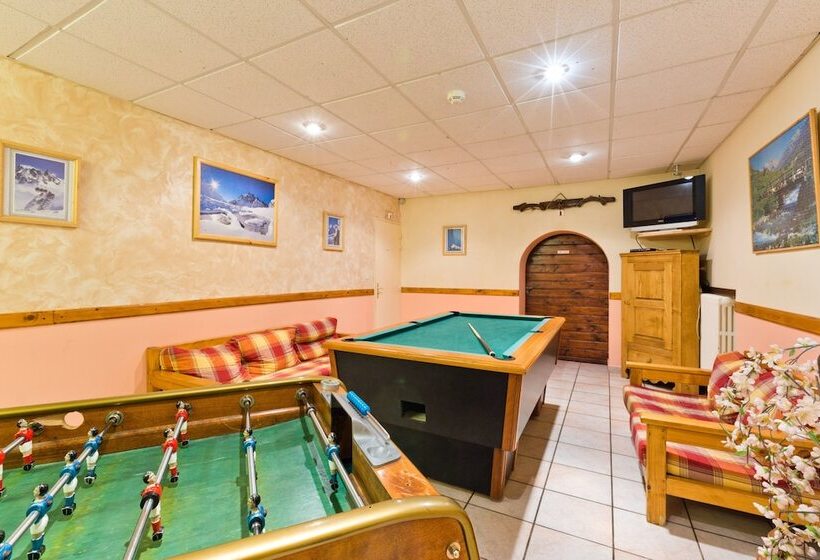 ホテル La Boule De Neige