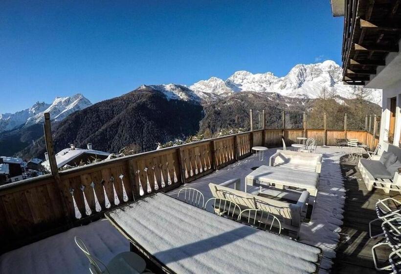 ホテル La Caminatha