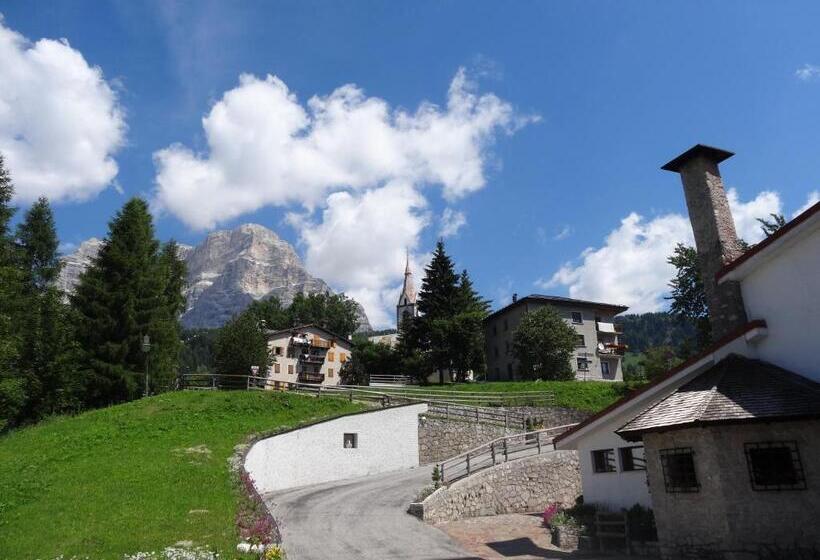 ホテル La Caminatha